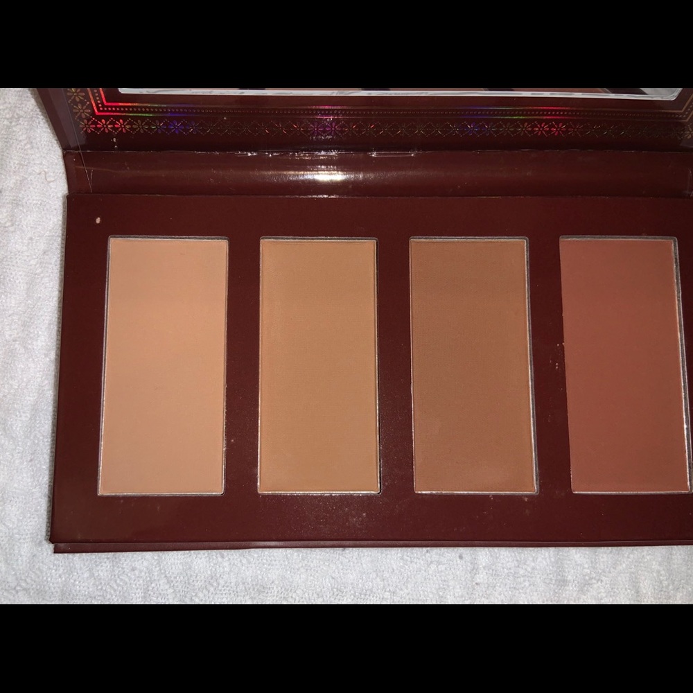 Bronzer- Bronzed In Paradise
